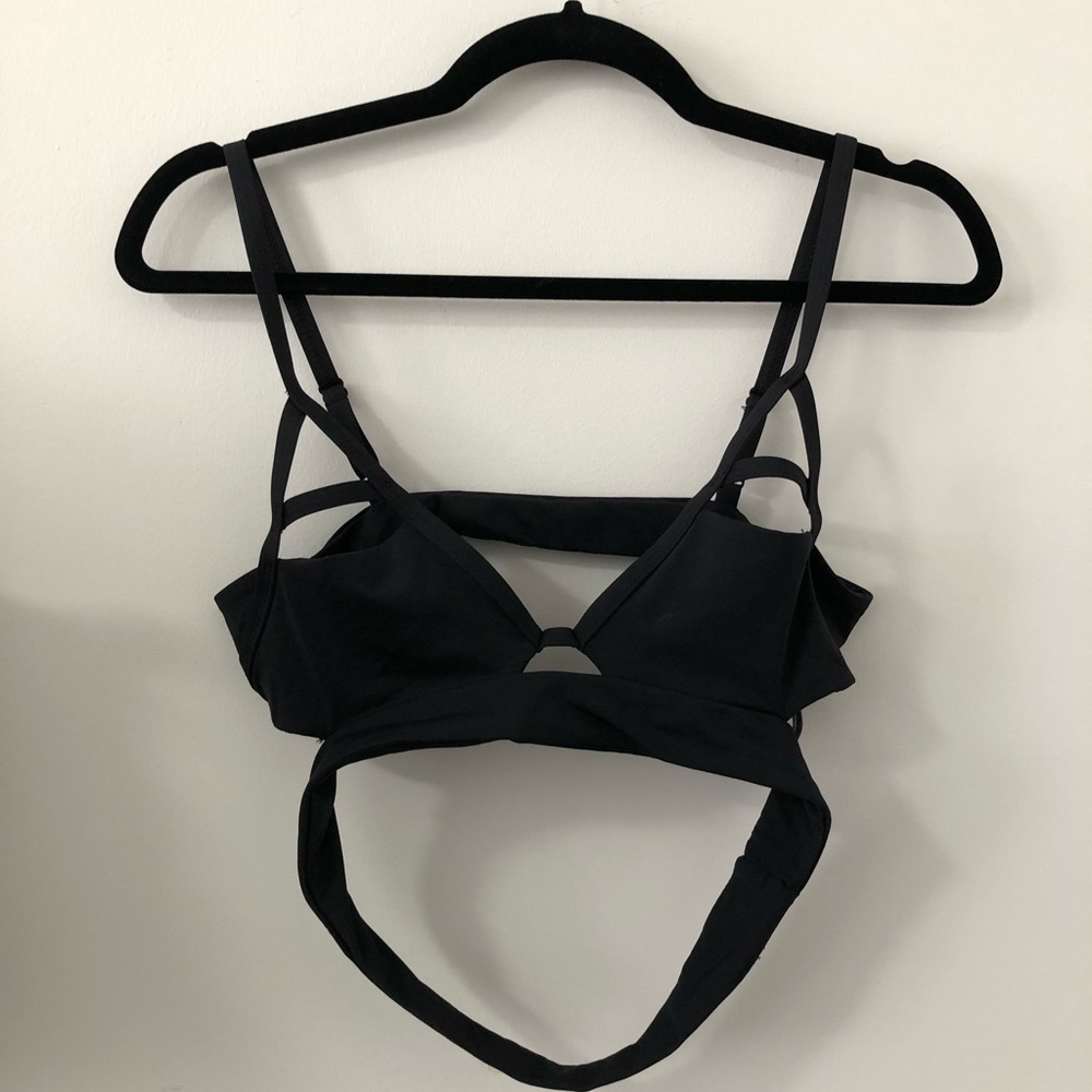 TAVIK SWIM Cut Out Bikini Too Size M